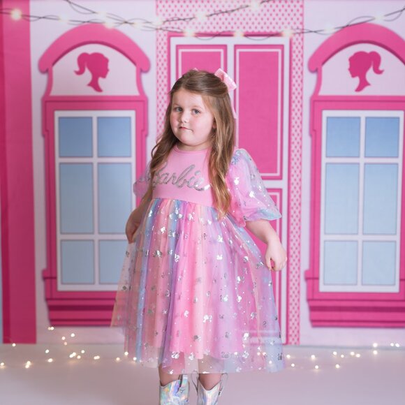 Barbie Inspired Drop By Kate Backdrop 6.5’ X 6.5’ - Picture 2 of 2